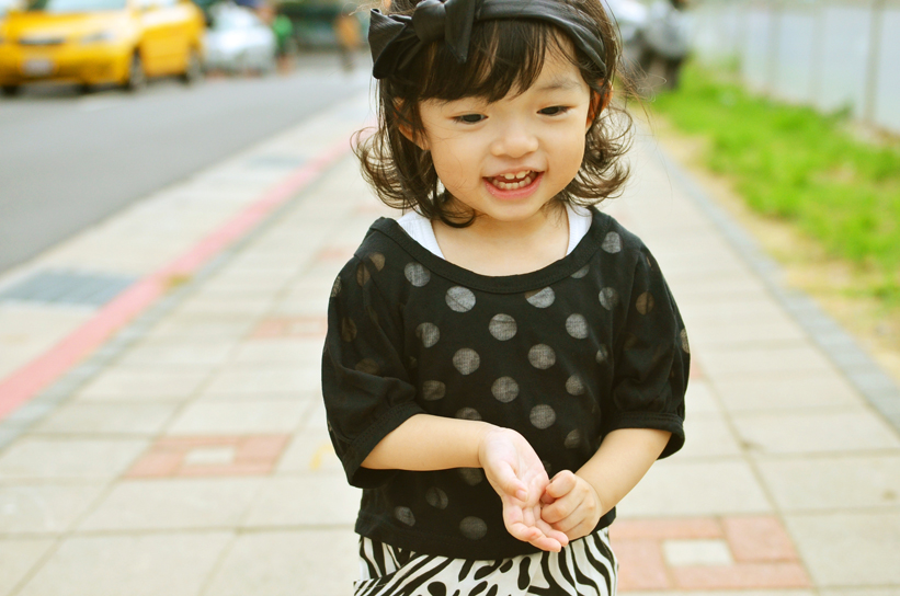 http://i.dcview.tw/gallery/201110/794af6f8fe1aee95ace15f6abd749e33.jpg