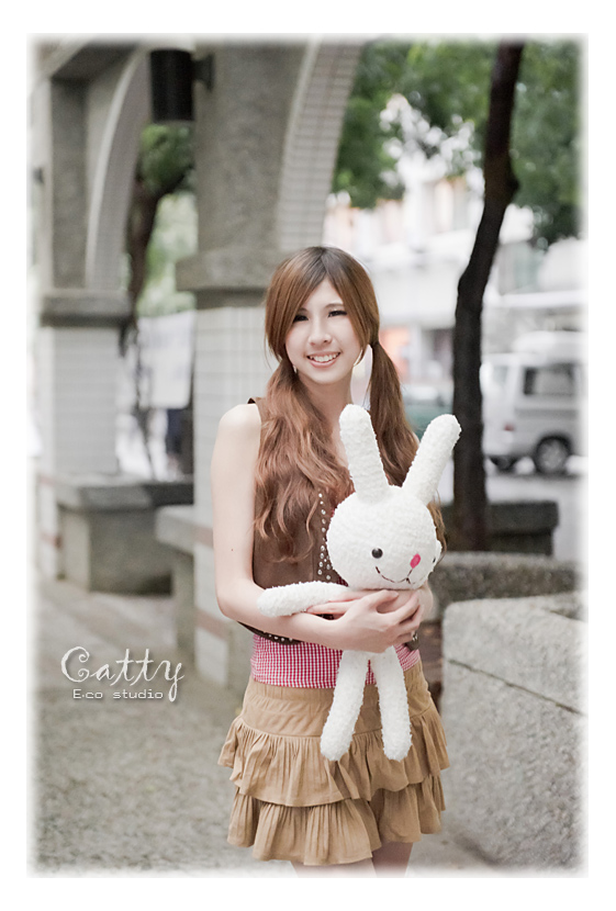 http://i.dcview.tw/gallery/201110/86aace420e395c31ece6e041fb0d43d7.jpg