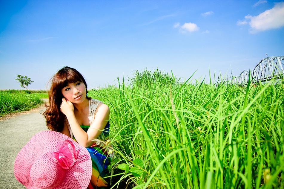 http://i.dcview.tw/gallery/201110/86f8d1aefd88037e159ed2ee8b406c77.jpg