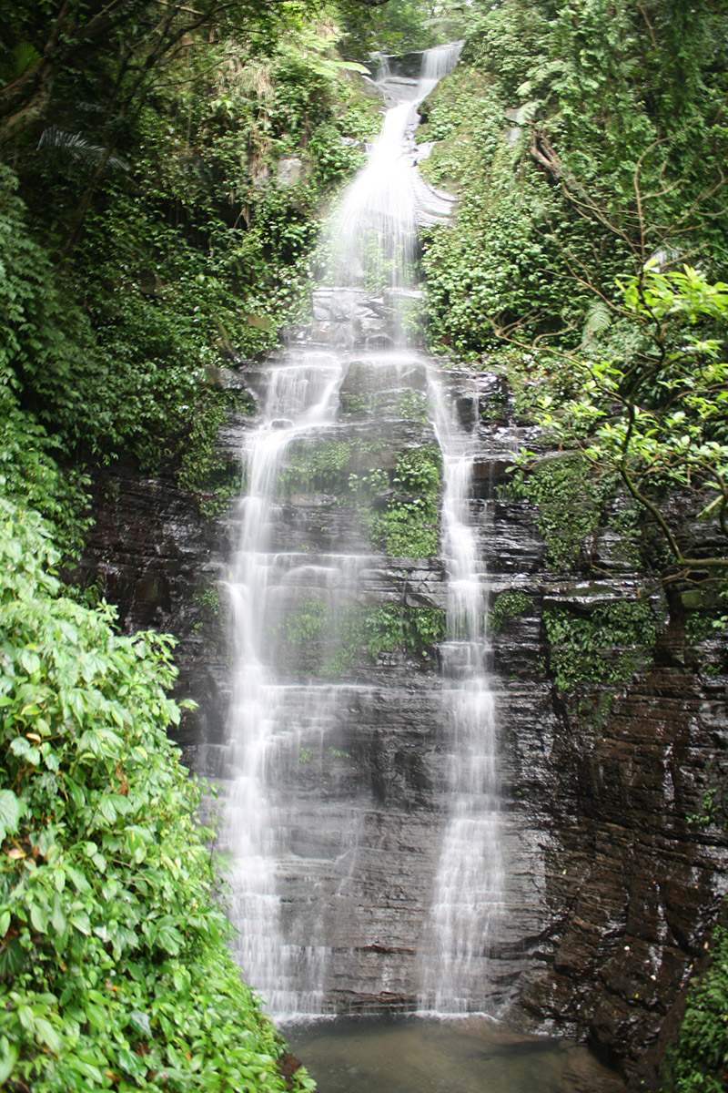 http://i.dcview.tw/gallery/201110/876ff8e5b9b2f2f7de8d6f486cb73e68.jpg
