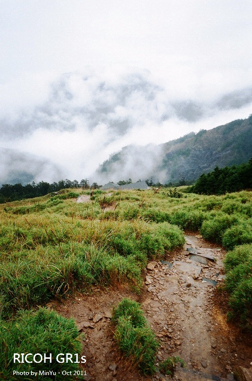http://i.dcview.tw/gallery/201110/8967547e09bd174f1d889d34ddc7da28.jpg