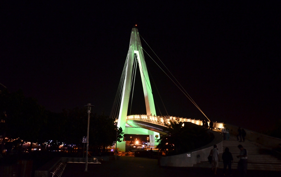 http://i.dcview.tw/gallery/201110/919cfe1b8be2839541ffead43a51f8b7.jpg
