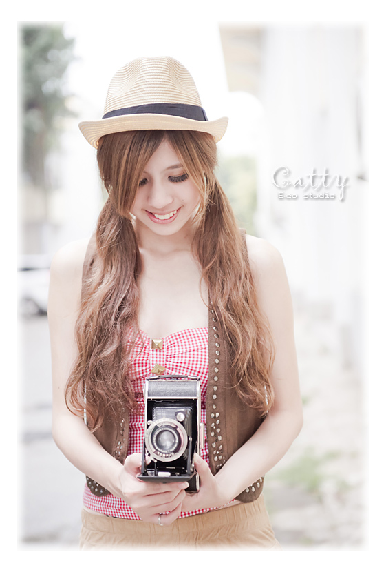 http://i.dcview.tw/gallery/201110/94db6c152c1cefa0c6f8a44d0e515c7d.jpg