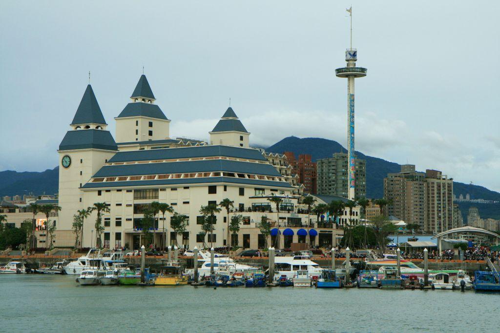 http://i.dcview.tw/gallery/201110/a3afaae739abea22faacb8e397bb93be.jpg