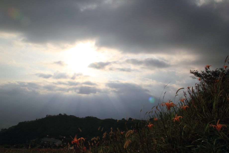 http://i.dcview.tw/gallery/201110/a791e2b17526ddbf8499602137842a6c.jpg