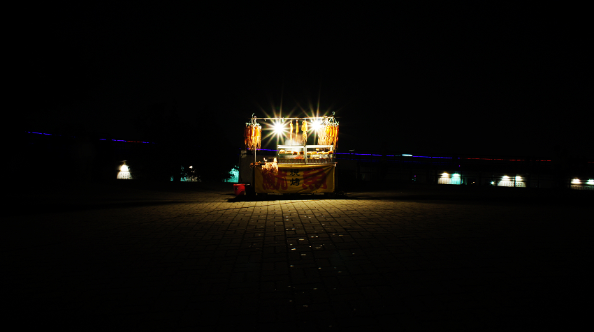 http://i.dcview.tw/gallery/201110/b2cef00608fac3dc52ce5bad10ad060f.jpg