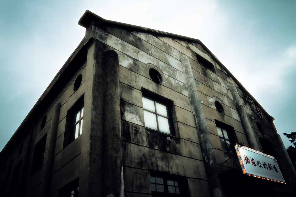 http://i.dcview.tw/gallery/201110/b4f0ee97f0216bf81a0f97db9fd3efd0.jpg