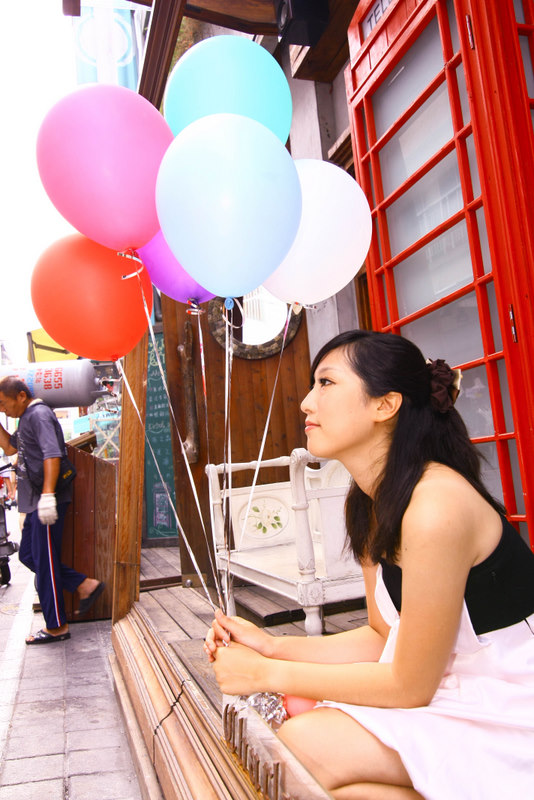 http://i.dcview.tw/gallery/201110/b966234bcfbd37b582a9a82288a9aa60.jpg