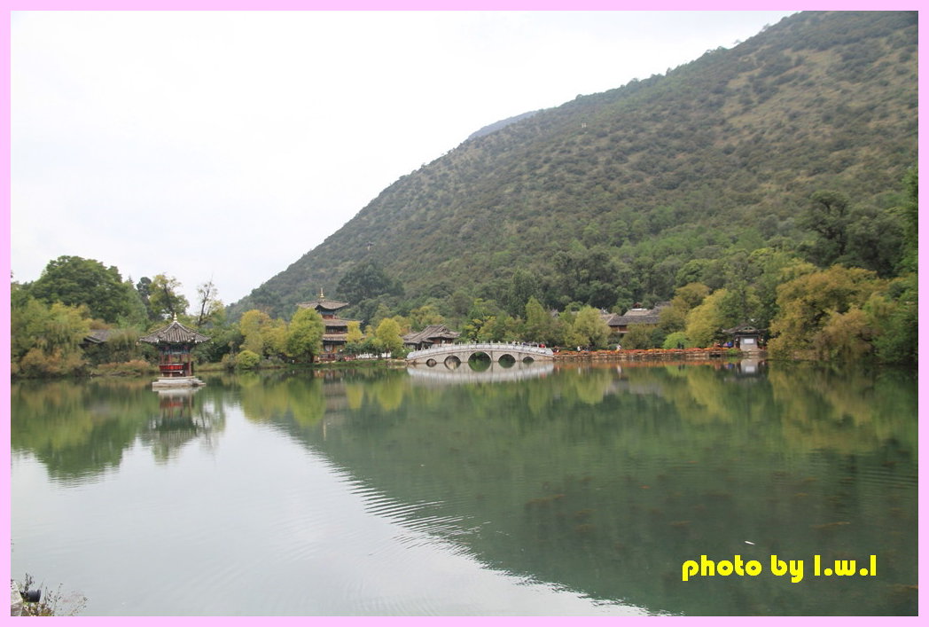 http://i.dcview.tw/gallery/201110/ba6246ac154663db0a115581fd0da45a.jpg