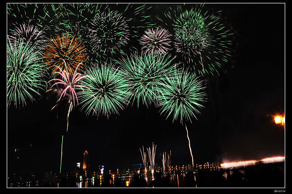 http://i.dcview.tw/gallery/201110/bb7791e1b2a73fafea3b05f68c18a32f.jpg