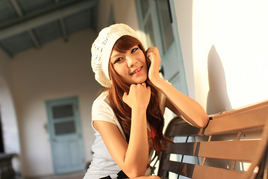 http://i.dcview.tw/gallery/201110/ce87e5789fdd61056d1ecbf5a872baf9.jpg