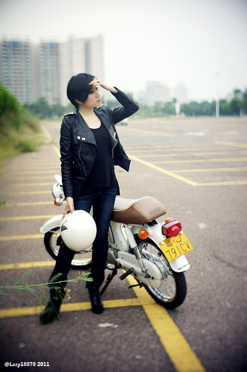 http://i.dcview.tw/gallery/201110/d1bb453835ad8f50d4af062fd92c3054.jpg