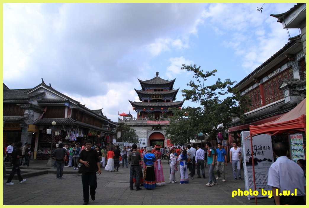 http://i.dcview.tw/gallery/201110/e477d89ad9ddfcd646595bf3bde08d77.jpg