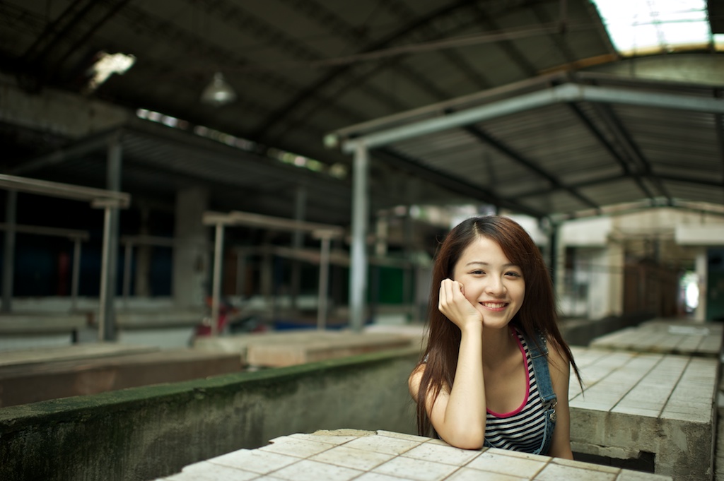 http://i.dcview.tw/gallery/201110/f4f942921e6140ada224c59b73cc0df0.jpg