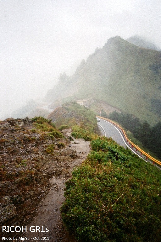 http://i.dcview.tw/gallery/201110/fe35b8729a6c8aba75f175018c9b9299.jpg