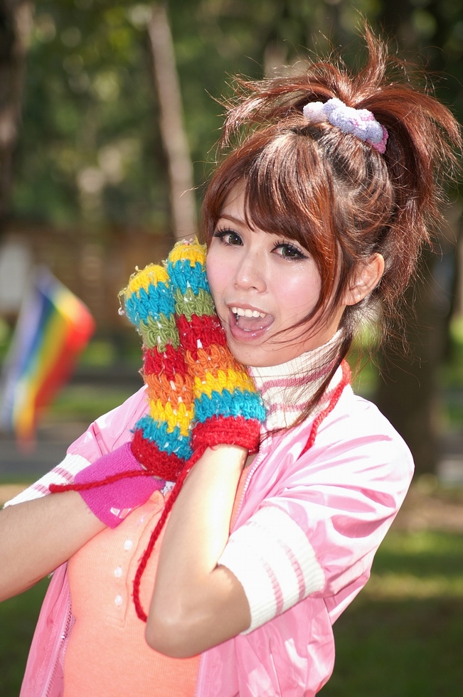 http://i.dcview.tw/gallery/201111/0a7de156bcb420c29741c0b9a4259a17.jpg