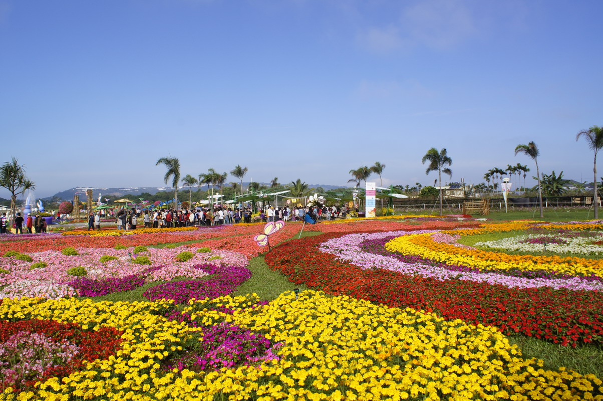 http://i.dcview.tw/gallery/201111/3822750aa64ca0c923c9147d60704b58.jpg