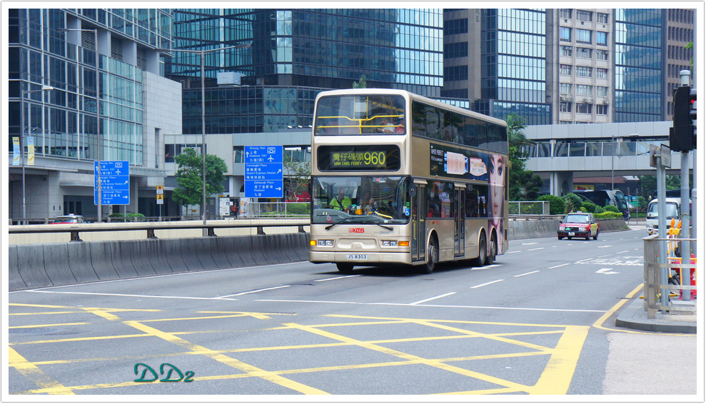 http://i.dcview.tw/gallery/201111/41a532f3fdfed89c4861bee30c324fe3.jpg