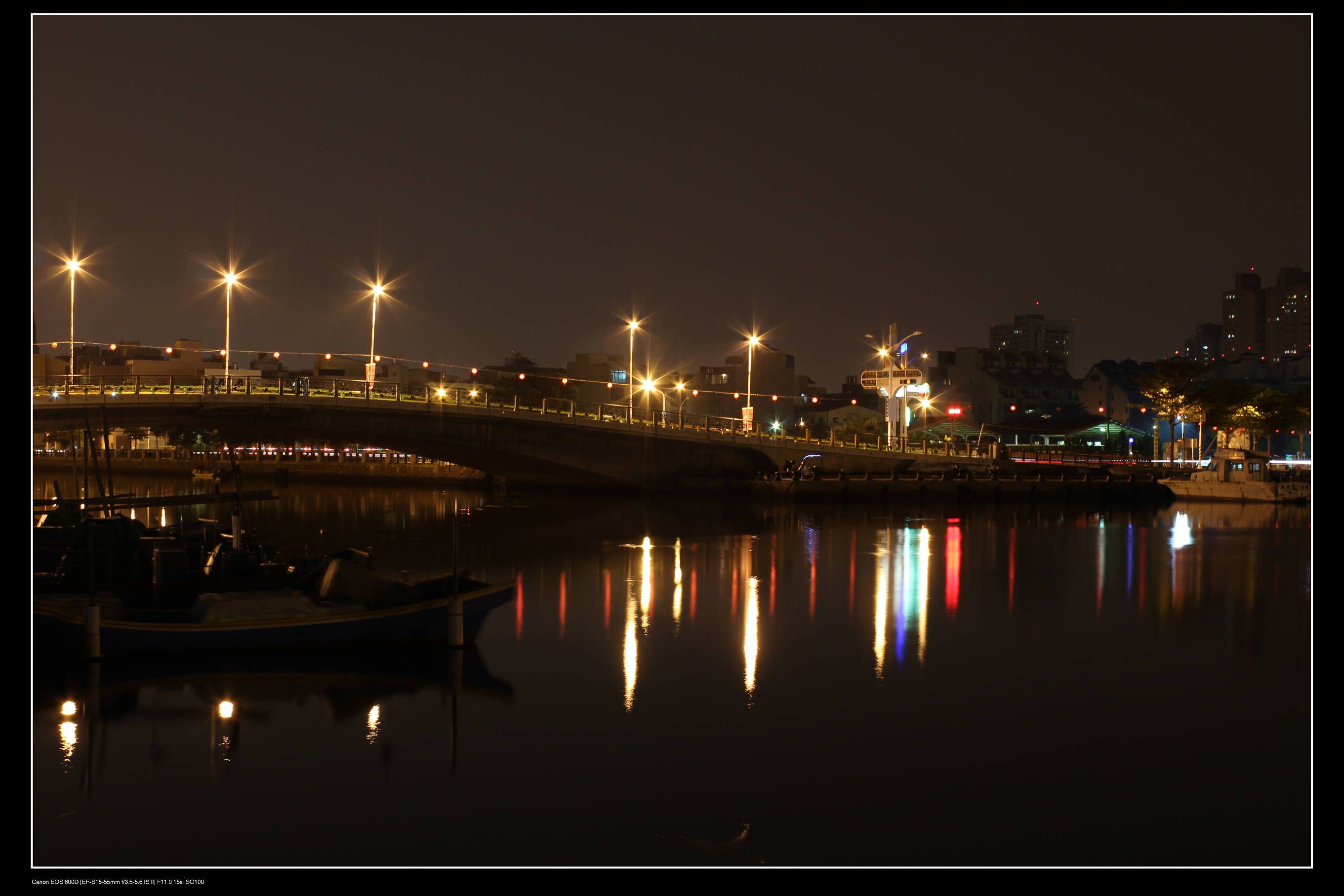 http://i.dcview.tw/gallery/201111/5a7897ad96d47f71dcf71d9d09872755.jpg