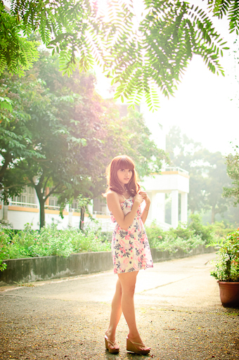 http://i.dcview.tw/gallery/201111/a663a8aa6efa45922de750fd1ed26e4f.jpg