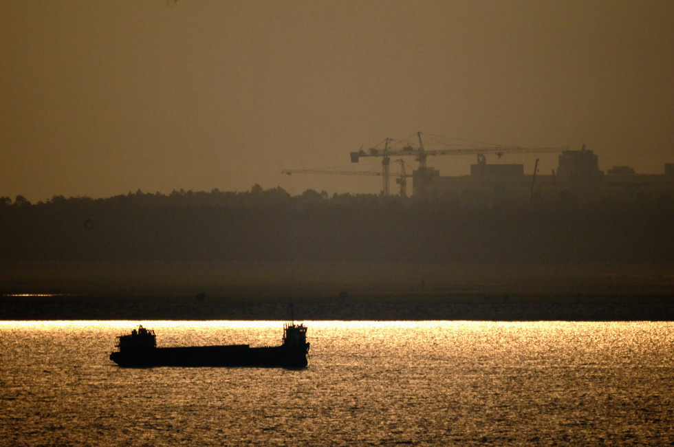 http://i.dcview.tw/gallery/201111/a7d50711a594c3300f78c4d5040417c7.jpg