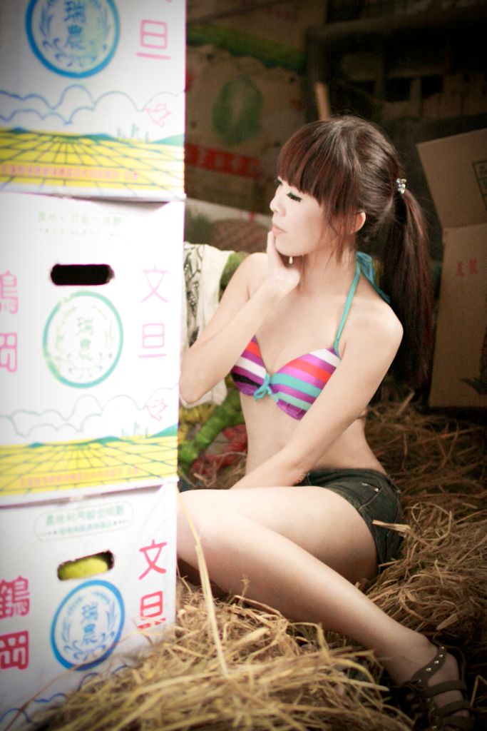 http://i.dcview.tw/gallery/201111/b52e7902f2ef8548bcc7e8e99582e84f.jpg