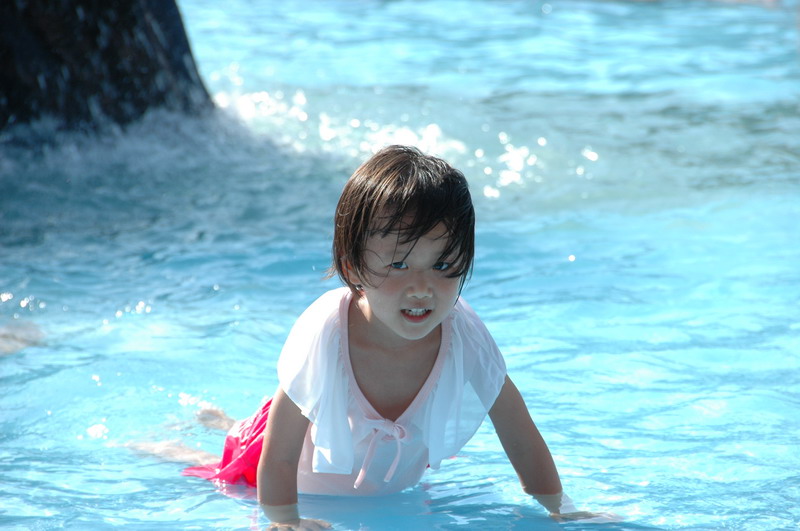 http://i.dcview.tw/gallery/201111/b6793aacc1b860b57c025bdbffe96bca.jpg