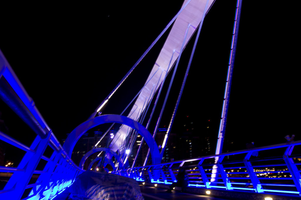 http://i.dcview.tw/gallery/201111/bcfbdc817da87f0ad8ad96b0adcac8c4.jpg