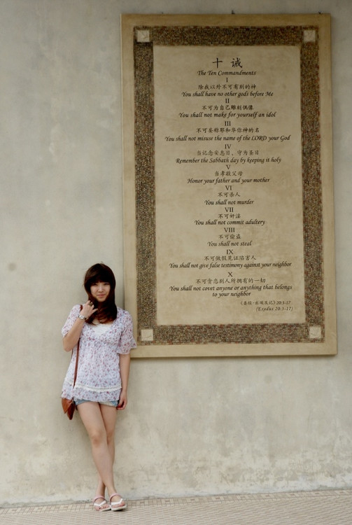 http://i.dcview.tw/gallery/201111/c3b7b164fa0e90df2b65d036f70f1372.jpg