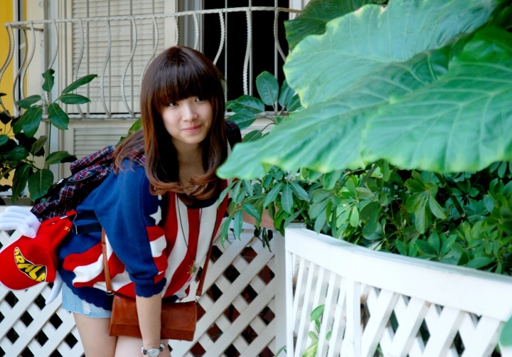 http://i.dcview.tw/gallery/201111/cda9470c684983c317179d24cbbfd6cb.jpg