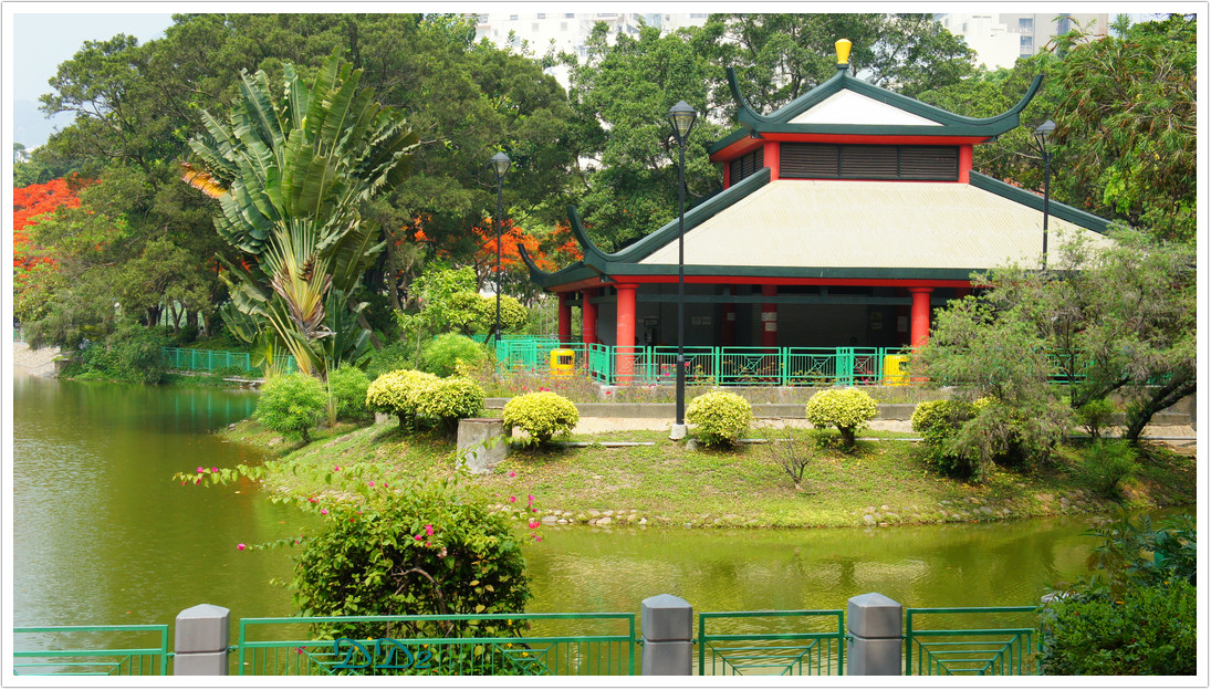 http://i.dcview.tw/gallery/201111/e7d80ae32bda651a0d1a32efa9f5b0cb.jpg