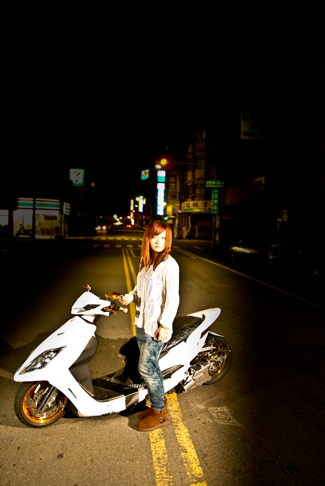 http://i.dcview.tw/gallery/201112/0777e9d20561d55b7f3b4cde3d36e072.jpg