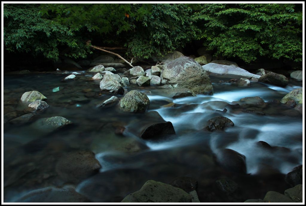 http://i.dcview.tw/gallery/201112/2315a45d9628c3994a0435188c12015b.jpg