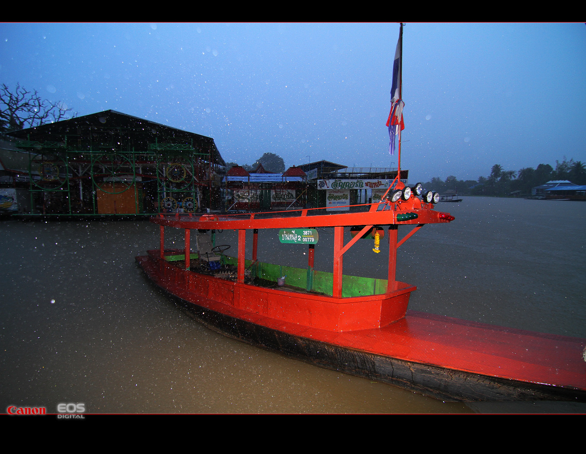 http://i.dcview.tw/gallery/201112/30f6fa57645e9578aa57dc138ec7515a.jpg