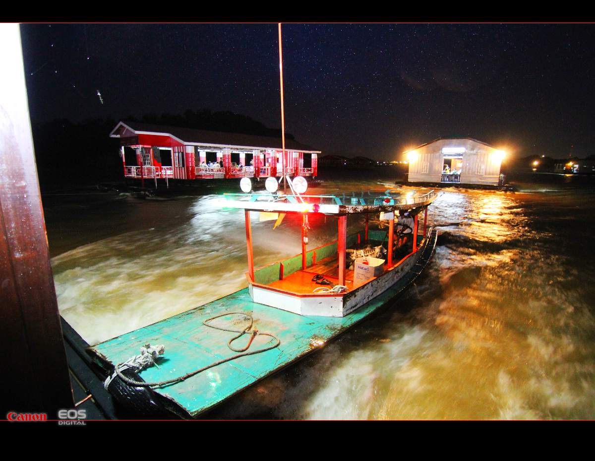 http://i.dcview.tw/gallery/201112/354bc1f2fa5264c7aa231f8d4738ebe6.jpg