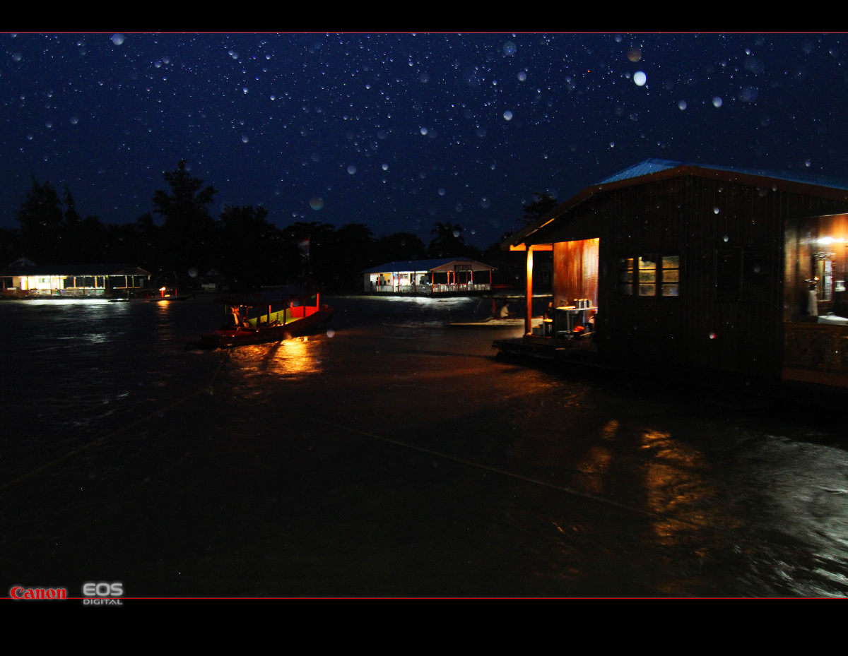 http://i.dcview.tw/gallery/201112/5c4dfc5276f67546d6f610ebae02123c.jpg