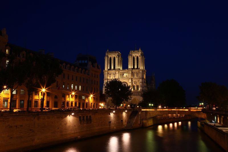 http://i.dcview.tw/gallery/201112/5cfa02511bf2242a87ed16ba8e5a7528.jpg