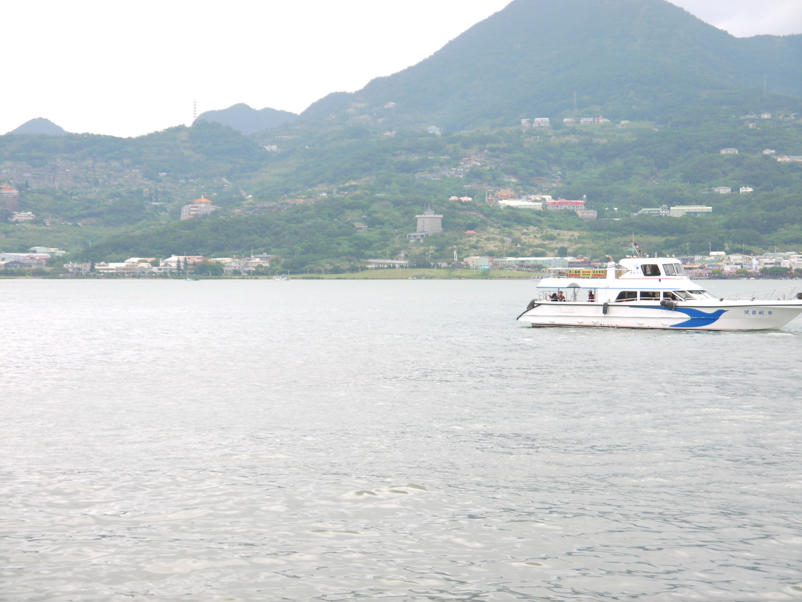 http://i.dcview.tw/gallery/201112/77f234f5d31fa34e93d851e7d252b5a6.jpg