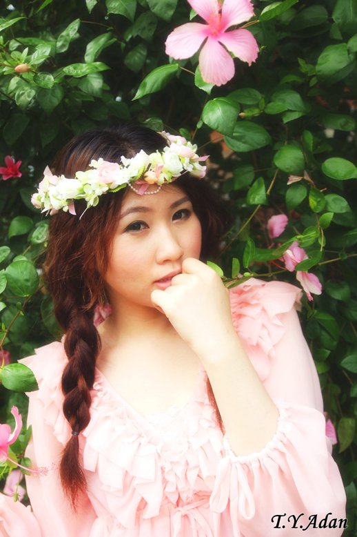 http://i.dcview.tw/gallery/201112/7a5b527d097a25b25c975a0d8148456f.jpg