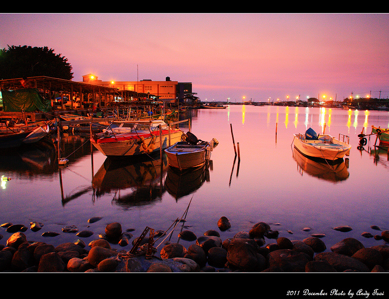 http://i.dcview.tw/gallery/201112/95100d6526ba2a2e2c929315a7202c0f.jpg