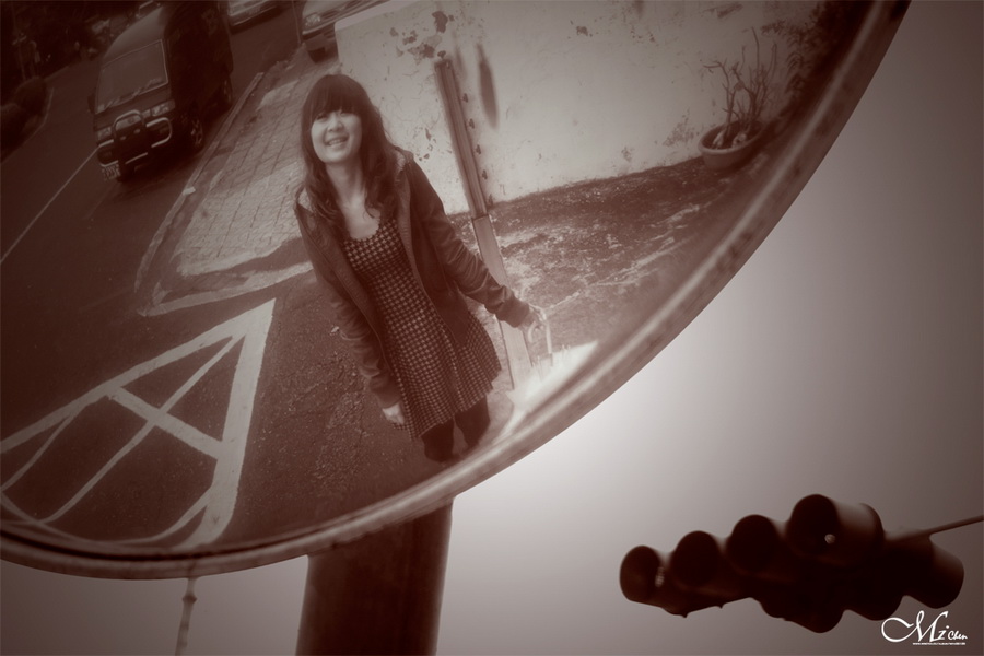http://i.dcview.tw/gallery/201112/97fd772e0e4f9ca88c3af8fbff64fc3a.jpg