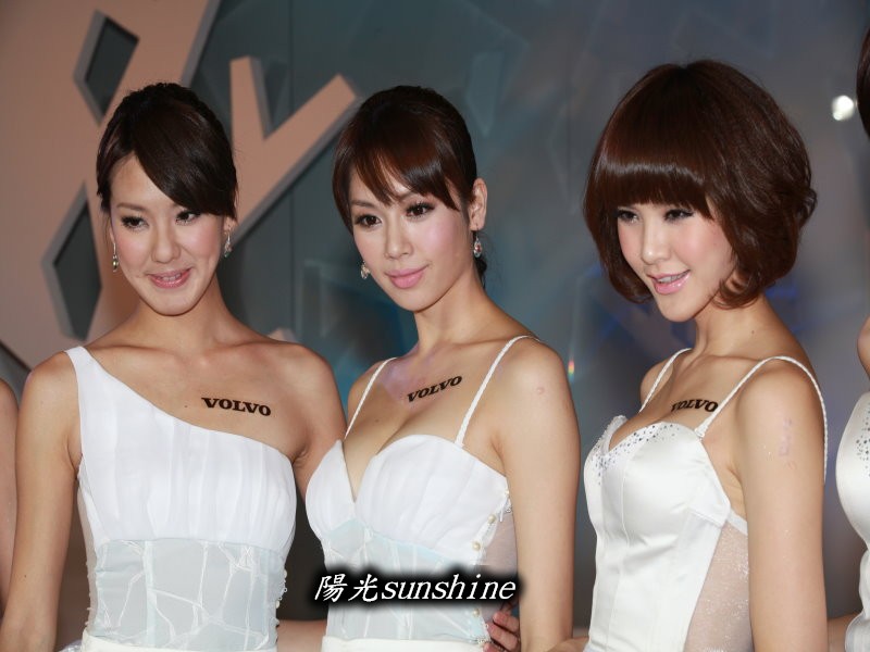 http://i.dcview.tw/gallery/201112/b264c9cf9babc575f83b48639dc42e6e.jpg