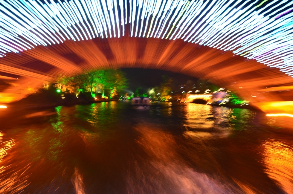 http://i.dcview.tw/gallery/201112/c81c3c6611f278be208ea46719780851.jpg