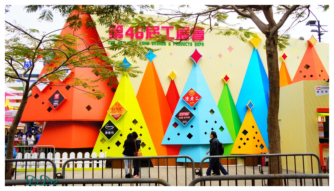 http://i.dcview.tw/gallery/201112/dd79d1cf44d8d3e3172ed9578cf388b6.jpg