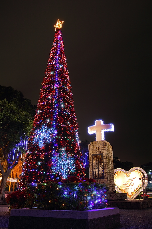 http://i.dcview.tw/gallery/201112/e030fce8ffce8a446a425e5bd4d2dd1f.jpg