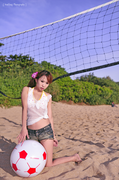 http://i.dcview.tw/gallery/201112/f0a1f39d6b1c29b1d6d393fca57c70f4.jpg