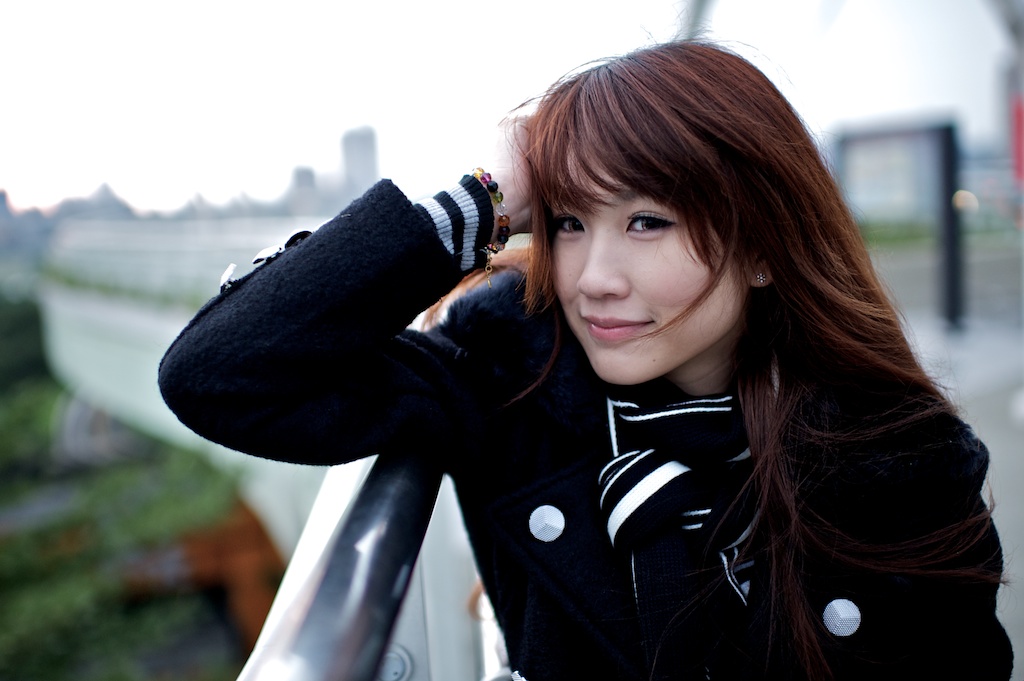 http://i.dcview.tw/gallery/201112/f33f0c2a2a71b1ba36871e2bf90fc170.jpg