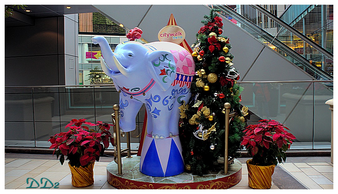 http://i.dcview.tw/gallery/201112/f49ff1f1f33cbe59d9cb7ed284825add.jpg