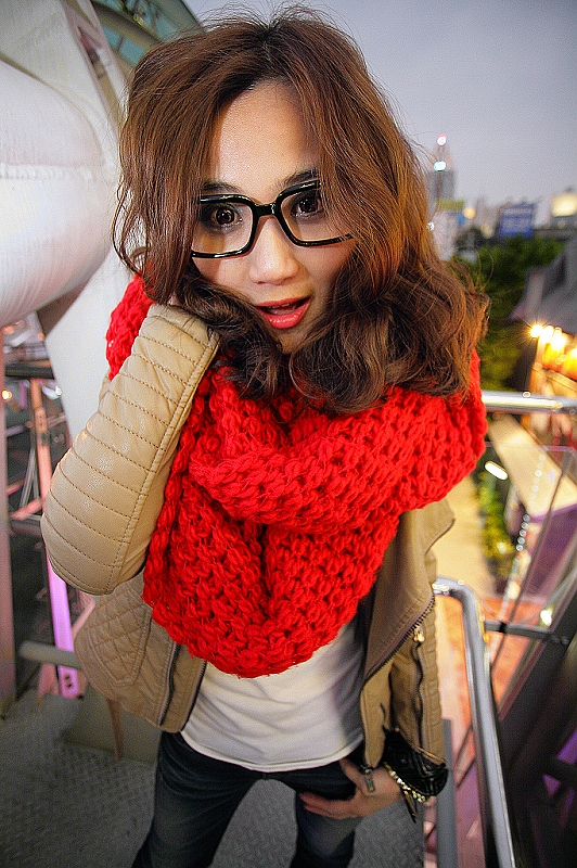 http://i.dcview.tw/gallery/201201/0165d6a24b100612c9bc696f35af1ca5.jpg
