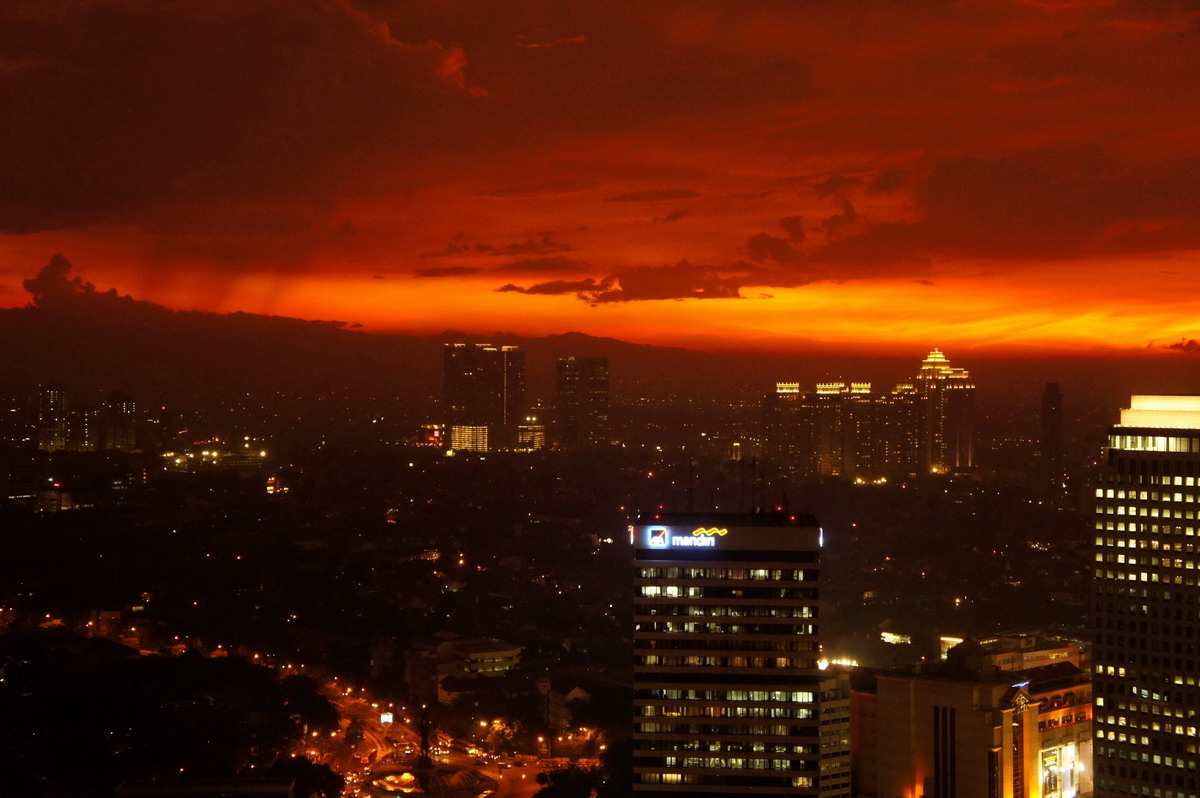 http://i.dcview.tw/gallery/201201/39006c47cef04473e4de4397d4b86a92.jpg
